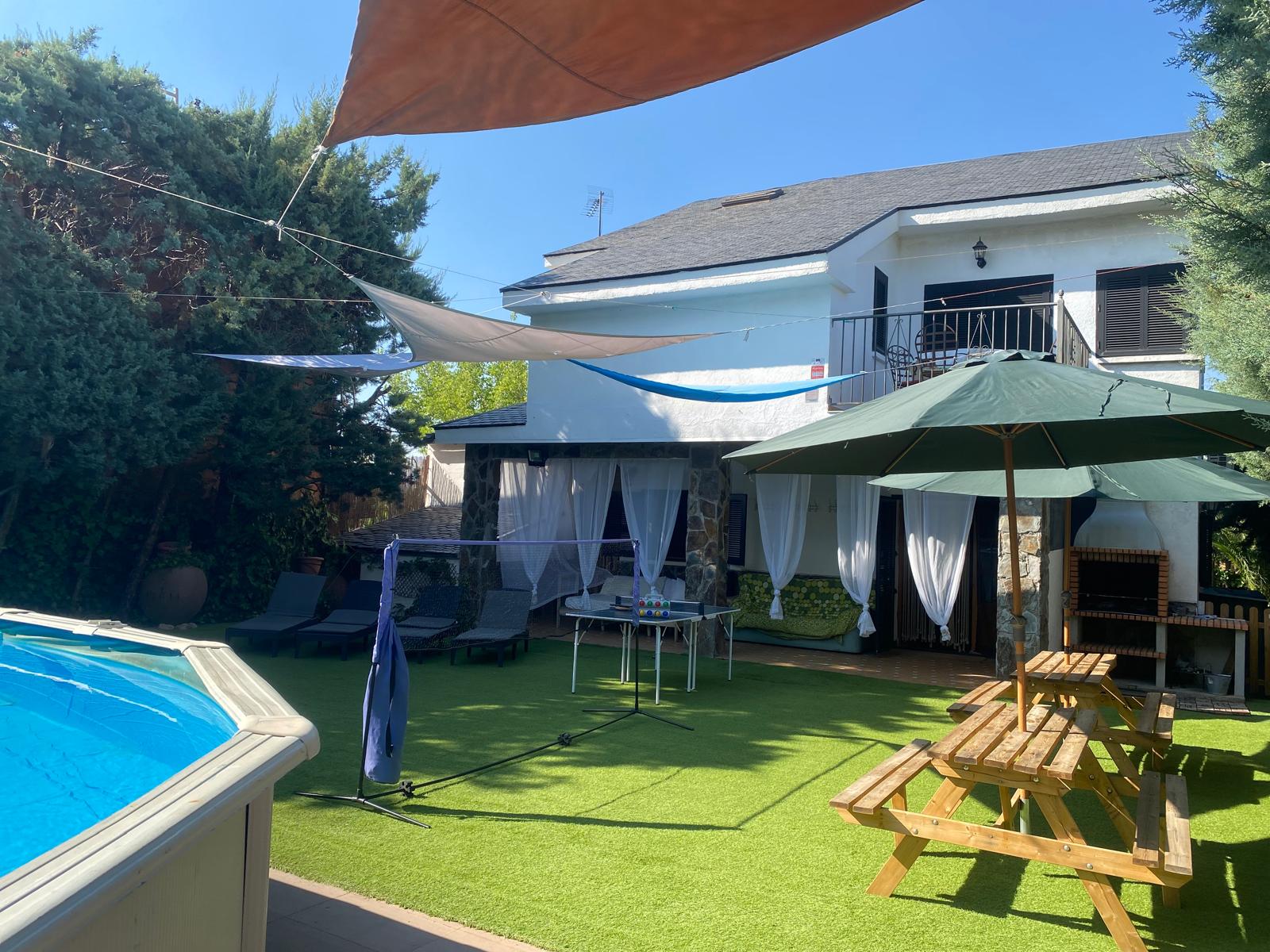 jardin-y-piscina9